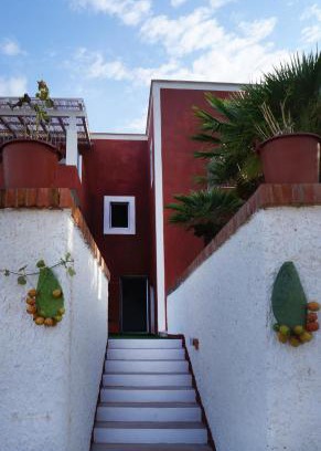 Ventotene Hotel | Discover Hotel Borgo Cacciatori: Oceanfront Bliss Awaits