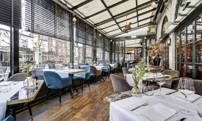 Baarle-Nassau Hotel | Discover Hotel Brasserie Den Engel: Family-Friendly Retreat