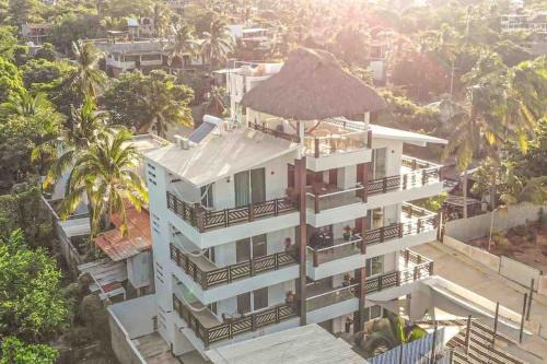 Los Tamarindos Apartment | Relax at Hotel Brisas JN: Your Beachfront Escape Awaits