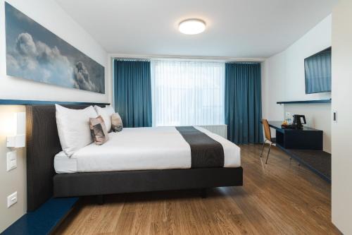 Center Hotel | Stay at Hotel Bristol Zurich: Pet and Child Friendly Retreat