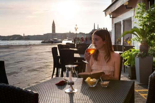 Castello Hotel | Discover Hotel Bucintoro: Top-Rated Stay with Breakfast