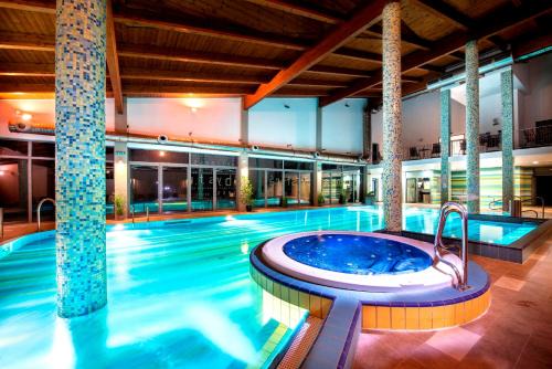 Bystra Hotel | Discover Hotel Bystrá: Pet-Friendly with Pool & Hot Tub