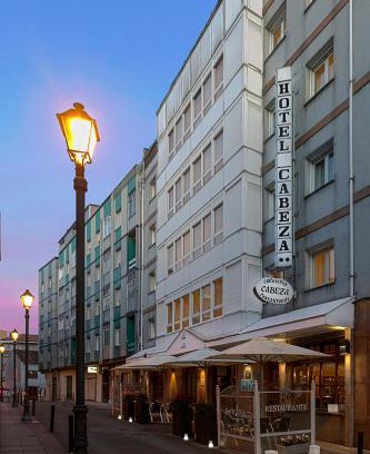 Ferrera Hotel | Discover Hotel Cabeza: Family-Friendly Stay with Breakfast