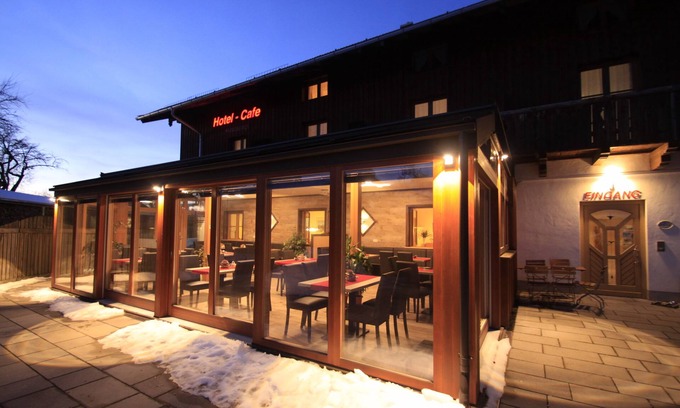 Egling Hotel | Relax at Hotel Cafe Hanfstingl - 9.2/10 Rated with Spa