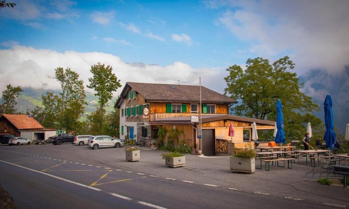 Filzbach Hotel | Pet Friendly Hotel Cafe Seeblick with Oceanfront Dining