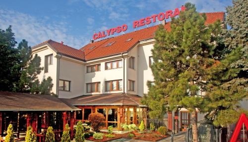 Novi Zagreb Hotel | Experience Hotel Calypso: Family-Friendly and Accessible Stay