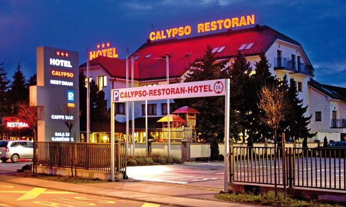 Novi Zagreb Hotel | Discover Hotel Calypso: Top-Rated Stay with Breakfast!