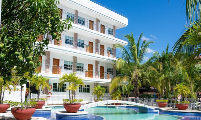 Valledupar Hotel | Family-Friendly Hotel Campestre Villa Ocha with Pool & Spa