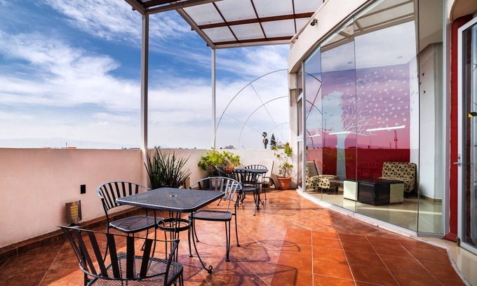 Celaya Hotel | Experience Hotel Cano: Spa, Dining & Family-Friendly Stays