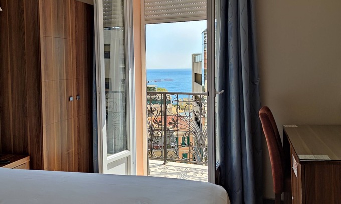 Beausoleil Hotel | Discover Hotel Capitole: Family-Friendly with Spa Access