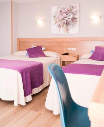 Sanxenxo Hotel | Discover Hotel Caribe Sanxenxo: Family-Friendly Retreat
