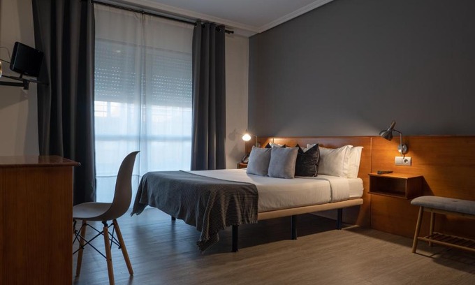 Catasol Hotel | Experience Hotel Carlos 96: Rated 9/10 with Family-Friendly Amenities