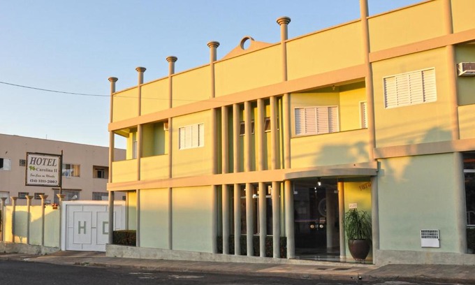 Uberaba Hotel | Convenient Hotel Carolina 2 Near Regional Hospitals