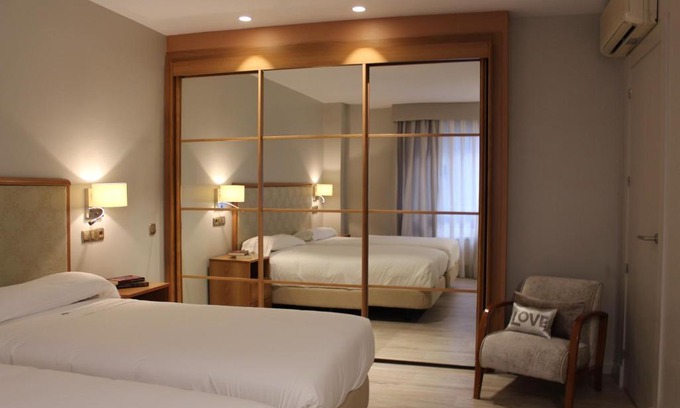 Las Campas y San Claudio Hotel | Discover Comfort at Hotel Carreño - Rated 8.4/10!