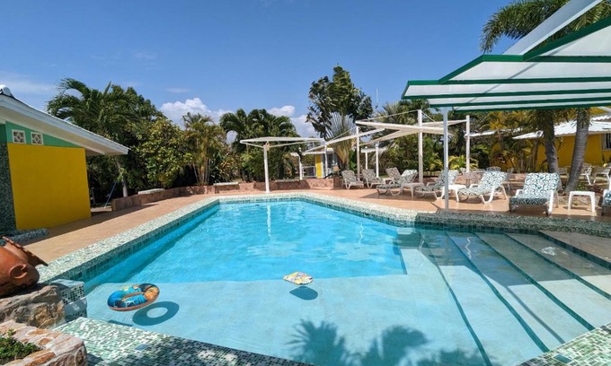 Punta Chame Hotel | Experience HOTEL CASA AMARILLA with Pool & Ocean View