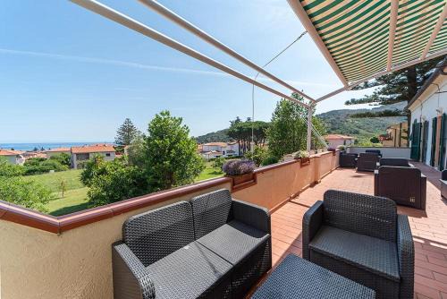 Marciana Marina Hotel | Pet-Friendly Hotel Casa Lupi with Oceanfront Views