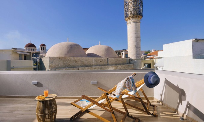 Old Town Rethymnon Hotel | Unforgettable Stays at Hotel Casa Moazzo - 10/10 Rated!