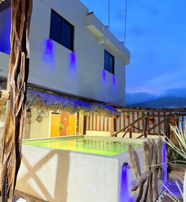 Acapulco House | Pet-Friendly Hotel Casa-Noria Acapulco with Pool & Hot Tub
