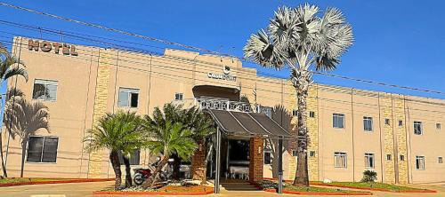 Chapadao do Sul Hotel | Discover Hotel Casa Bella: Pet Friendly with Breakfast & Hot Tub