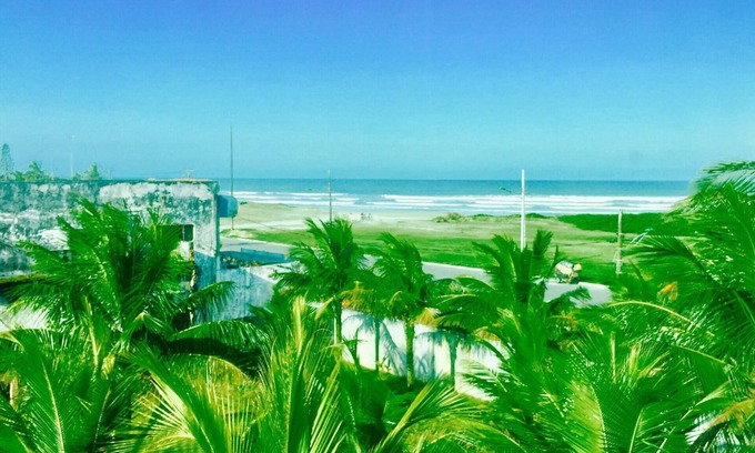 Peruibe Hotel | Budget-Friendly Hotel Casarao: Guest Rated 9.8 with Breakfast