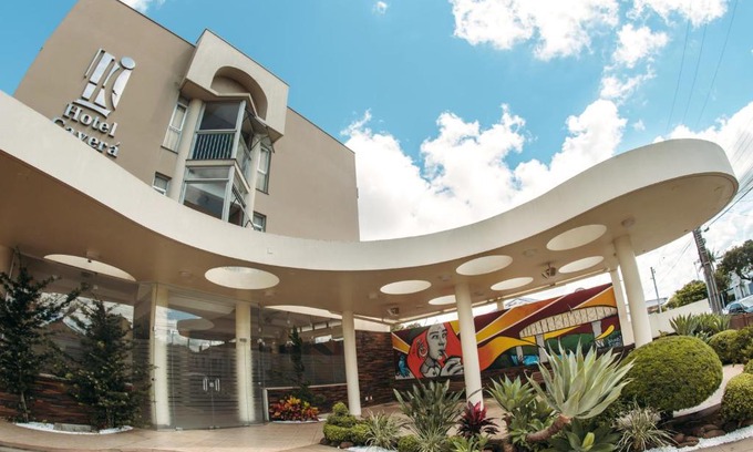 Alegrete Hotel | Comfortable Hotel Caverá with Hot Tub & Family-Friendly Amenities