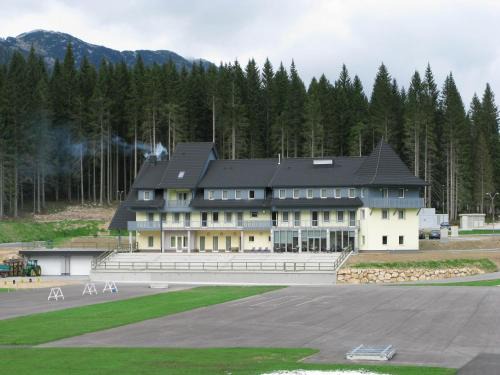 Studor Hotel | Discover Hotel Center Pokljuka: Family-Friendly Retreat