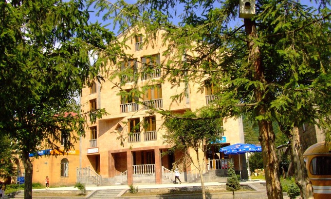Jermuk Hotel | Budget-Friendly Hotel Central with Spa and Breakfast Included