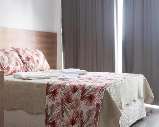Centro Hotel | Budget-Friendly Hotel Central with Breakfast & Accessibility