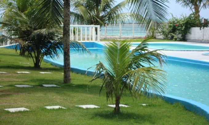 Ponta da Cruz Hotel | Discover Hotel Chão de Estrelas with Pool and Dining