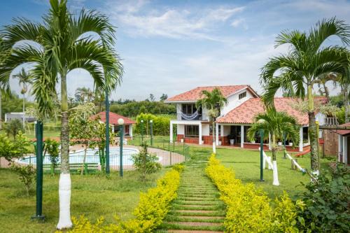Armenia Hotel | Elegant Hotel Chalet La Sofia with Ocean View & Pool
