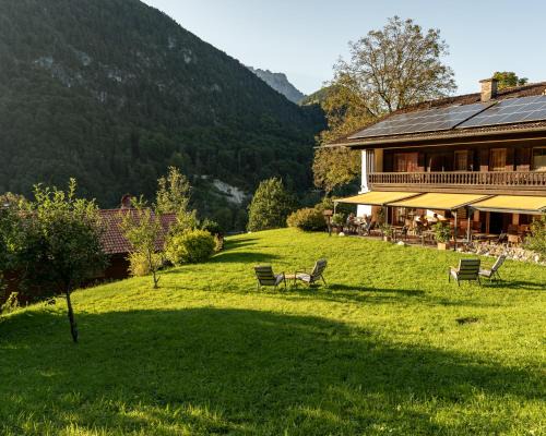Marktschellenberg Hotel | Discover Hotel & Chalets Lampllehen: Guest Rated 9.5/10