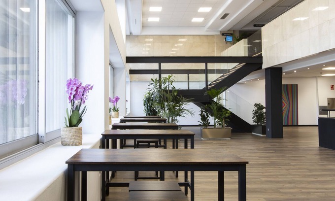 Cotos Hotel | Comfortable Stays at Hotel Chamartin The One - 4 Star