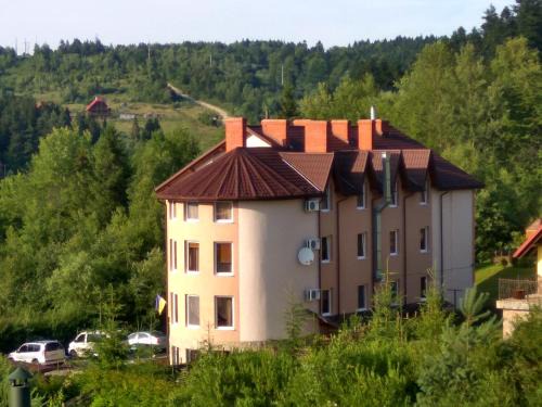 Skhidnytsya Resort | Pet-Friendly Resorts in Skhidnitsa with Spa & Pool Access