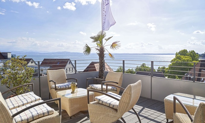 Friedrichshafen Hotel | Discover Hotel City Krone: 4-Star Comfort with Spa & Pool