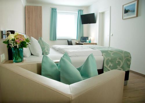 Eitting Bed & Breakfast | Explore Comfort at Hotel Claro Garni – Rated 8.9/10