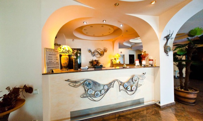 Constanta Hotel | Beautiful Hotel Class with Pool and Family-Friendly Amenities