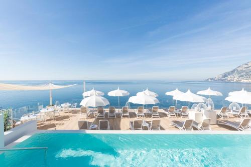 Maiori Hotel | Discover Hotel Club Due Torri: Family-Friendly Retreat
