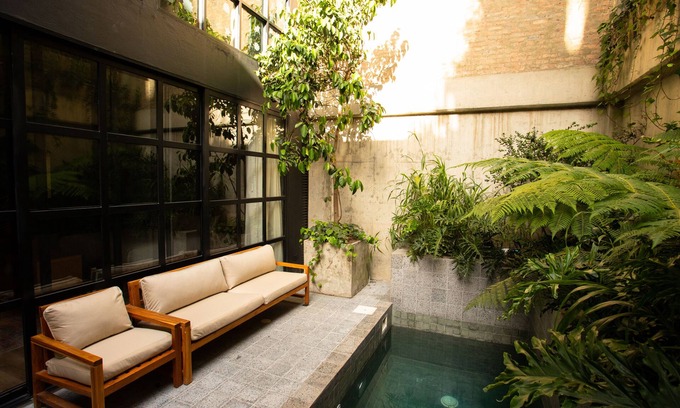 Financial District Hotel | Relaxing Hotel Coco: 4-Star Stay with Spa & Breakfast