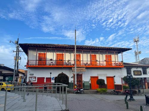 Abejorral Hotel | Colonial Abejorral: Pet-Friendly Retreat with Breakfast Included