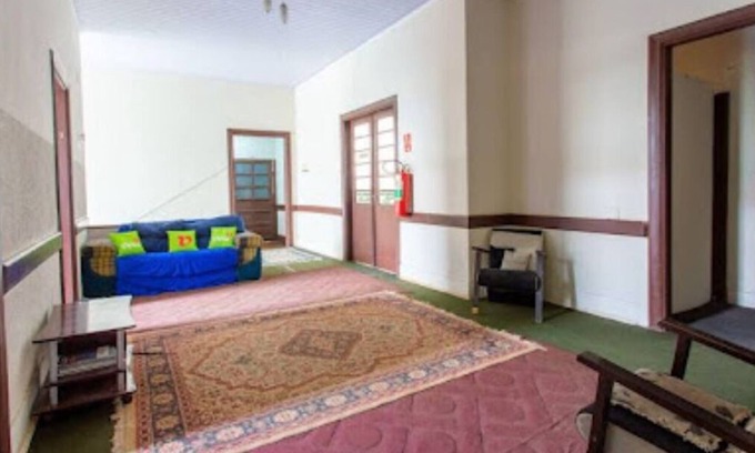 Botucatu Hotel | Budget-Friendly Stay at Hotel Columbia with Breakfast Included