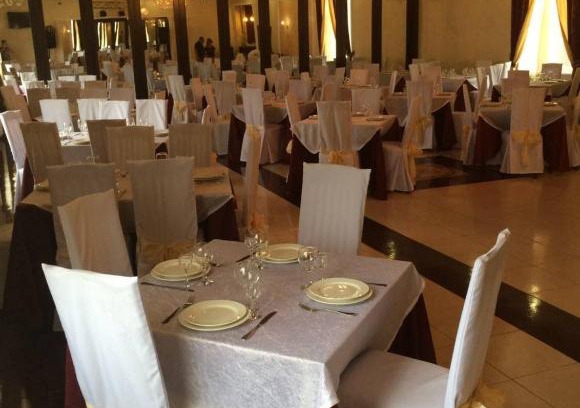 Artem Hotel | Budget-Friendly Hotel Complex Araks with Hot Tub & Breakfast