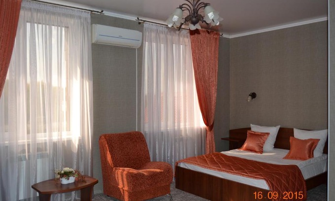 Buzuluk Hotel | Guest Favorite: Hotel Complex Druzhba with Breakfast Included