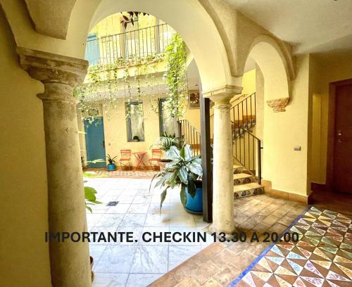 Cordoba Old City Hotel | Hotel Conde de Cárdenas: Oceanfront Escape with Breakfast