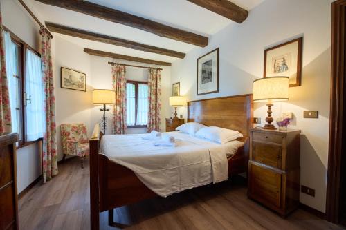 San Floriano del Collio House | Inviting Foresteria Castello Formentini: Pet-Friendly Oasis