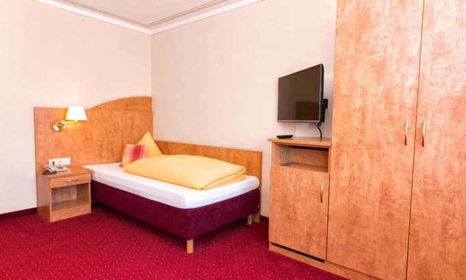 Hoechenschwand House | Discover Comfort at Hotel Cortina – Pet-Friendly Getaway