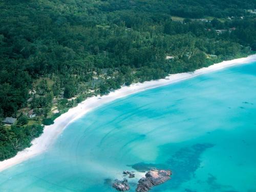 Au Cap Hotel | Discover Hotel Cote d'or Lodge: Oceanfront Bliss Awaits