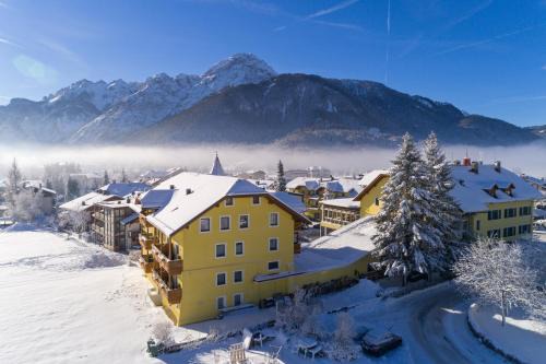 Valle San Silvestro Hotel | Unwind at Hotel Cristallo: Oceanfront Bliss Awaits You