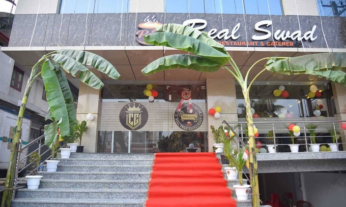 Hatigaon Hotel | Hotel Crown Castle