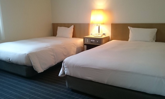 Chuo Ward Hotel | Discover Hotel Crown Hills Sagamihara: Family-Friendly Stay