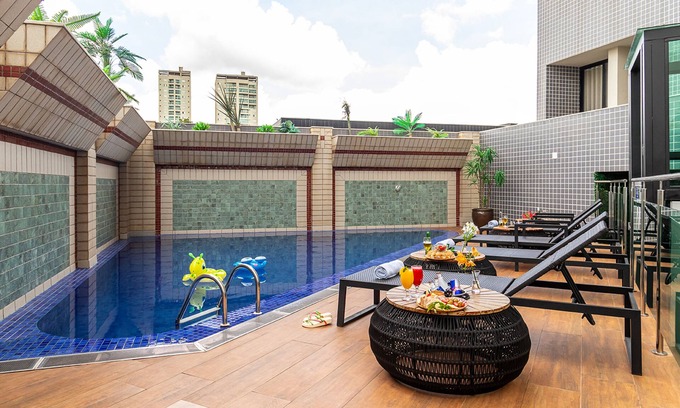 Centro Hotel | Discover Hotel Dan Inn Uberlândia: Pool, Restaurant & More